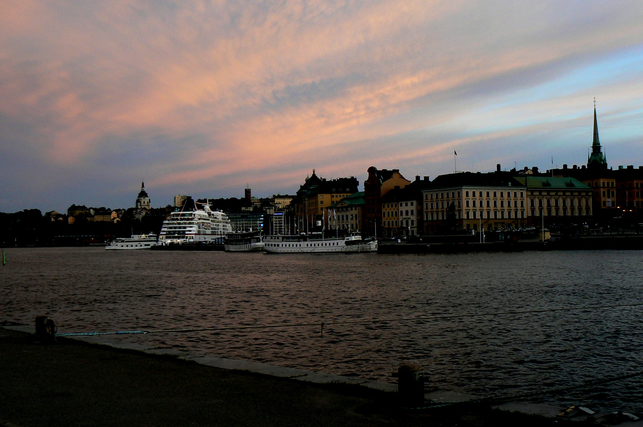 114.Stockholm-Gamla stan-staré město.jpg